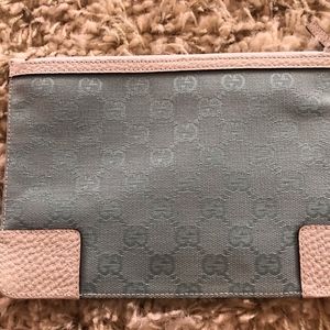 Gucci envelope pouch